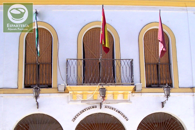 Realizamos reparacion y arreglos de persianas en Tomares, Mairena, San juan de Aznalfarache y todo el Aljarafe.